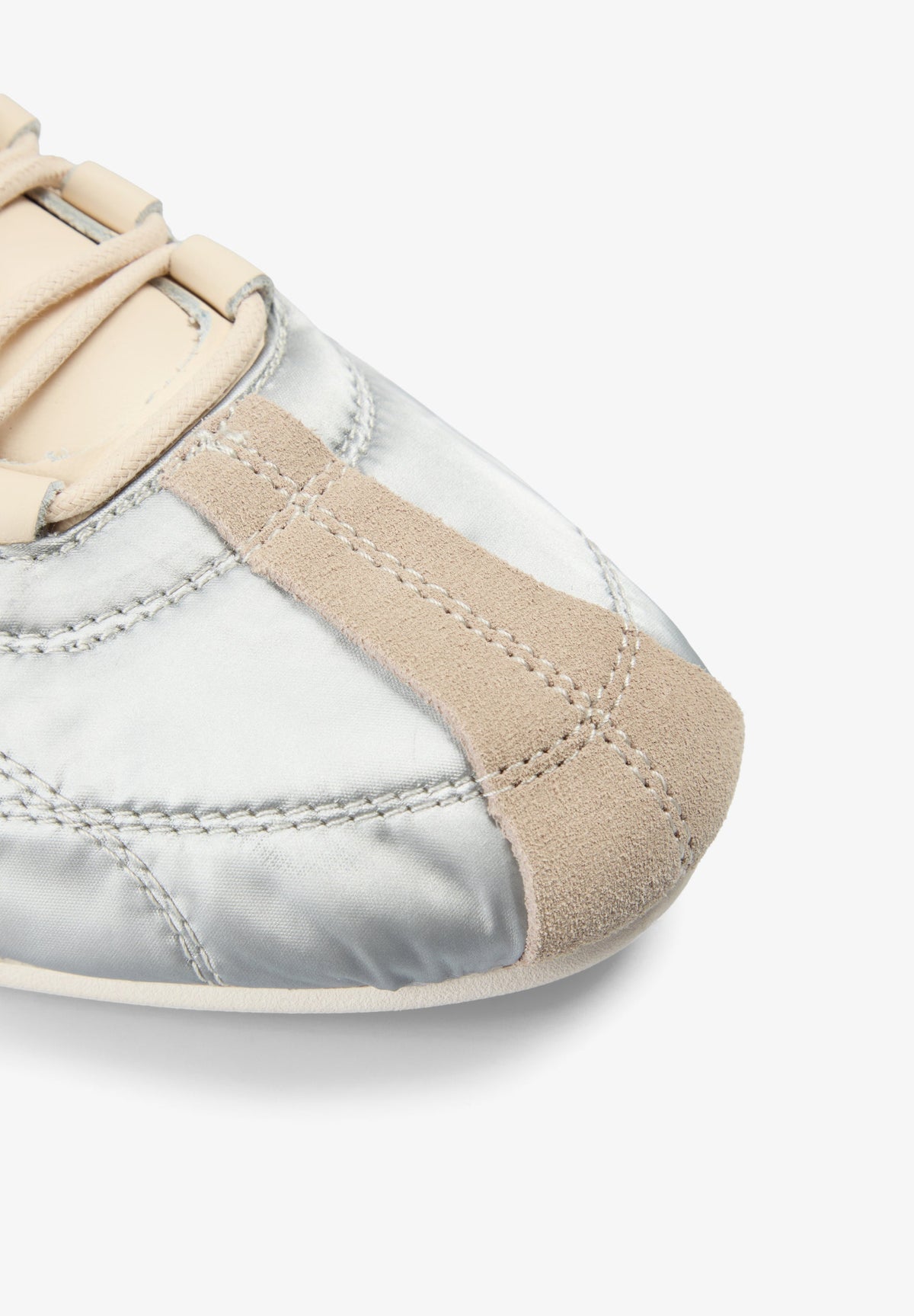 RETRO METALLIC SNEAKERS