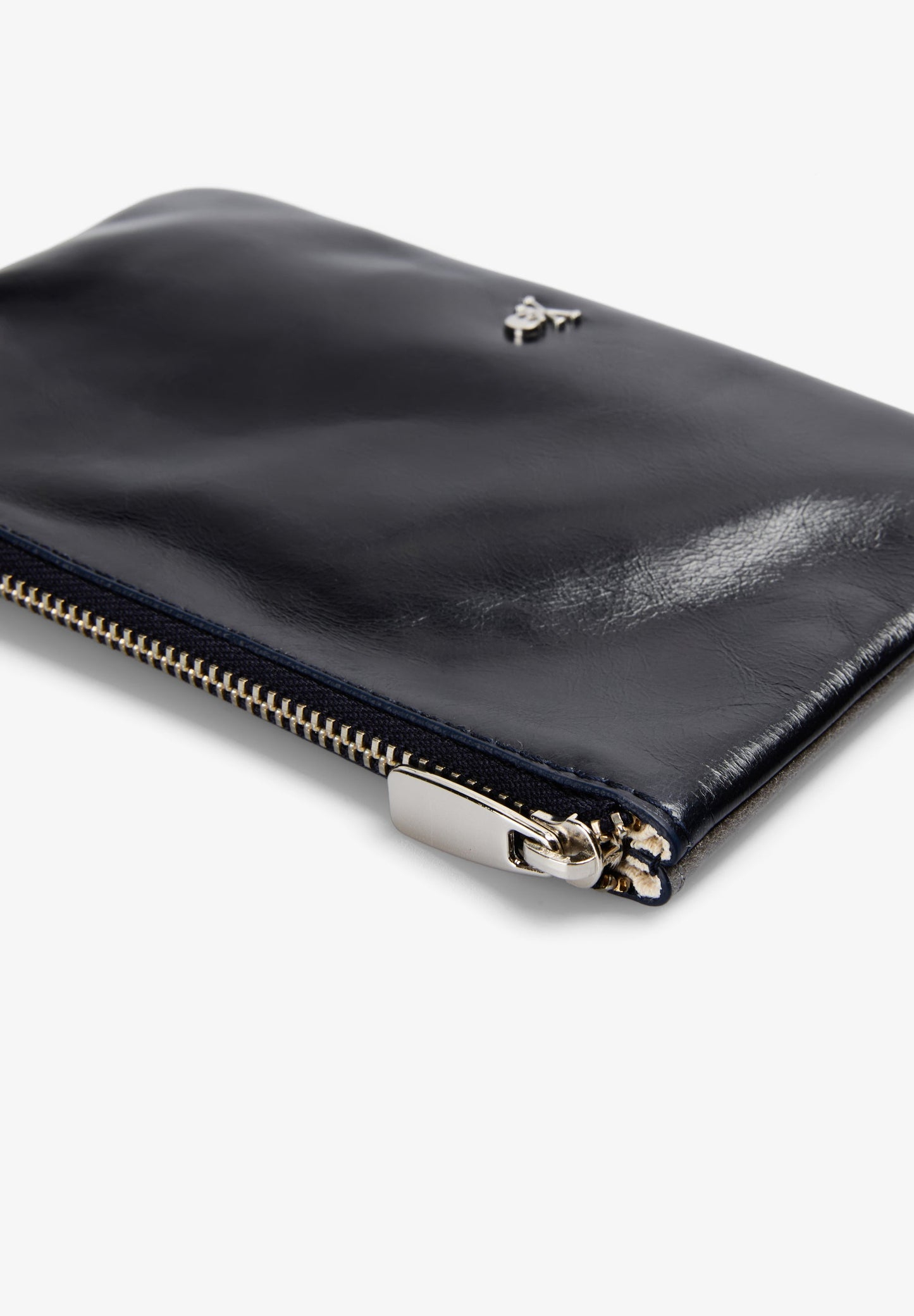 TWO-TONE SKULL CLUTCH