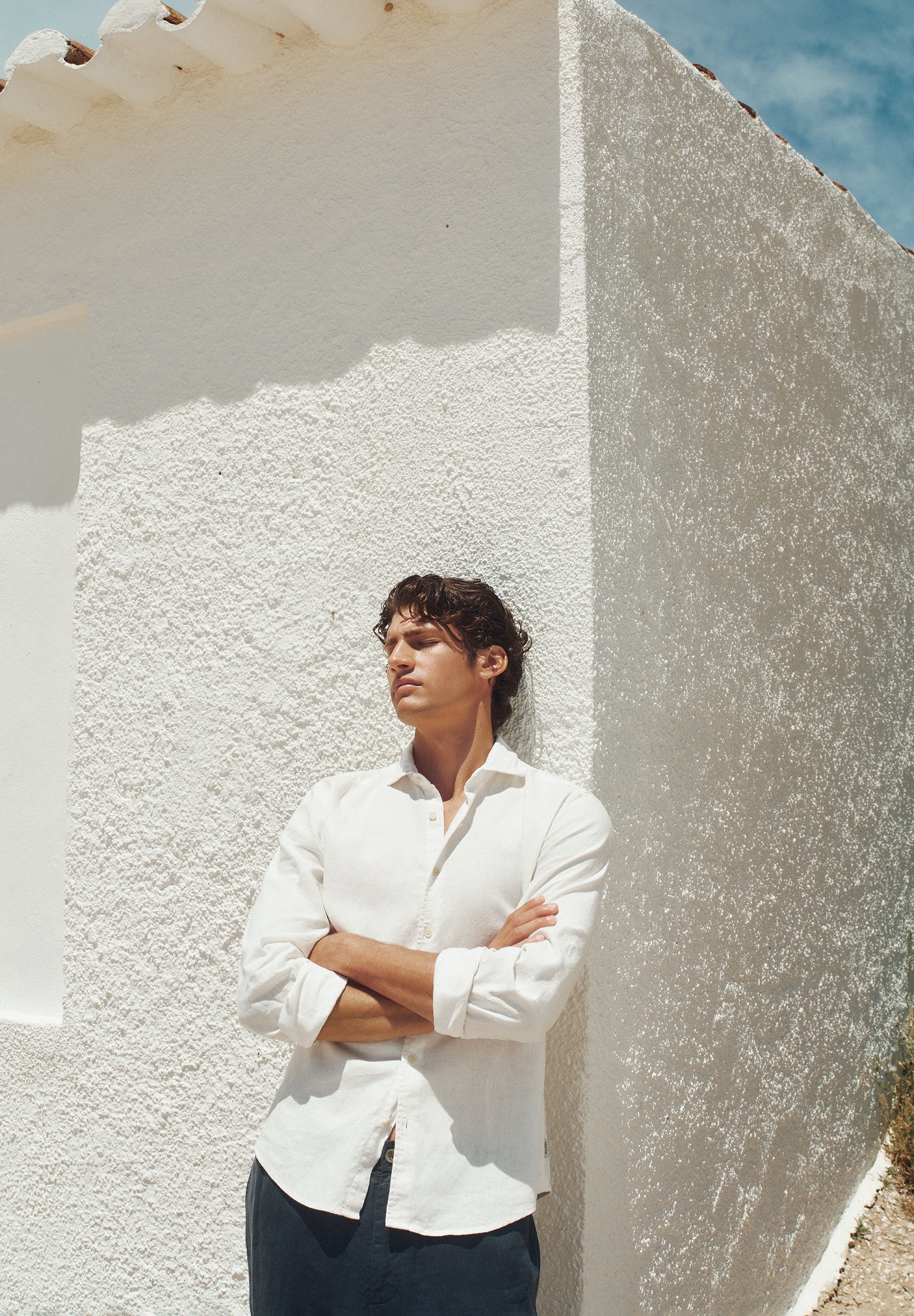 REGULAR FIT LINEN SHIRT