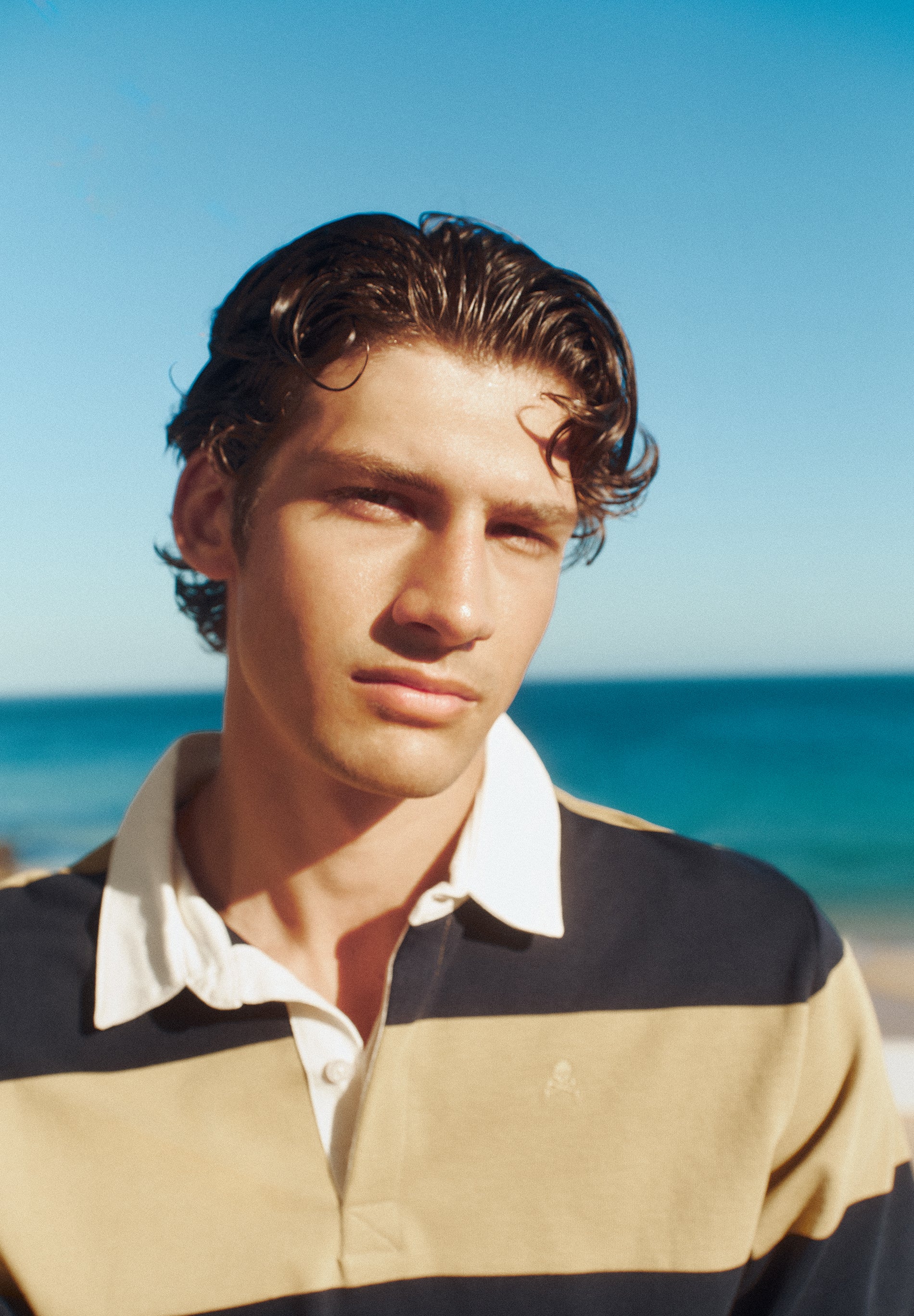CONTRAST STRIPED POLO SHIRT