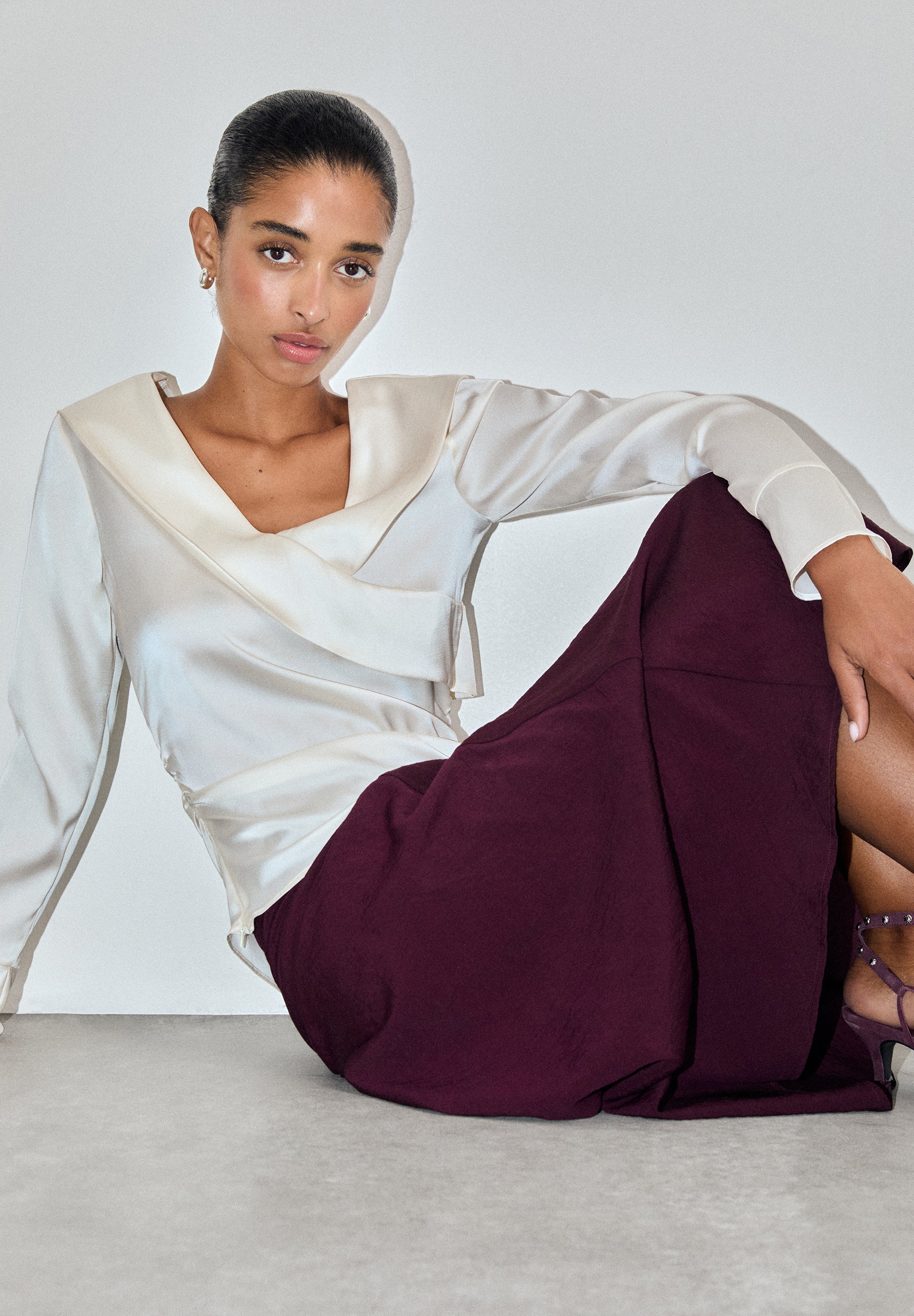 SATIJNACHTIG ASYMMETRISCH OVERHEMD