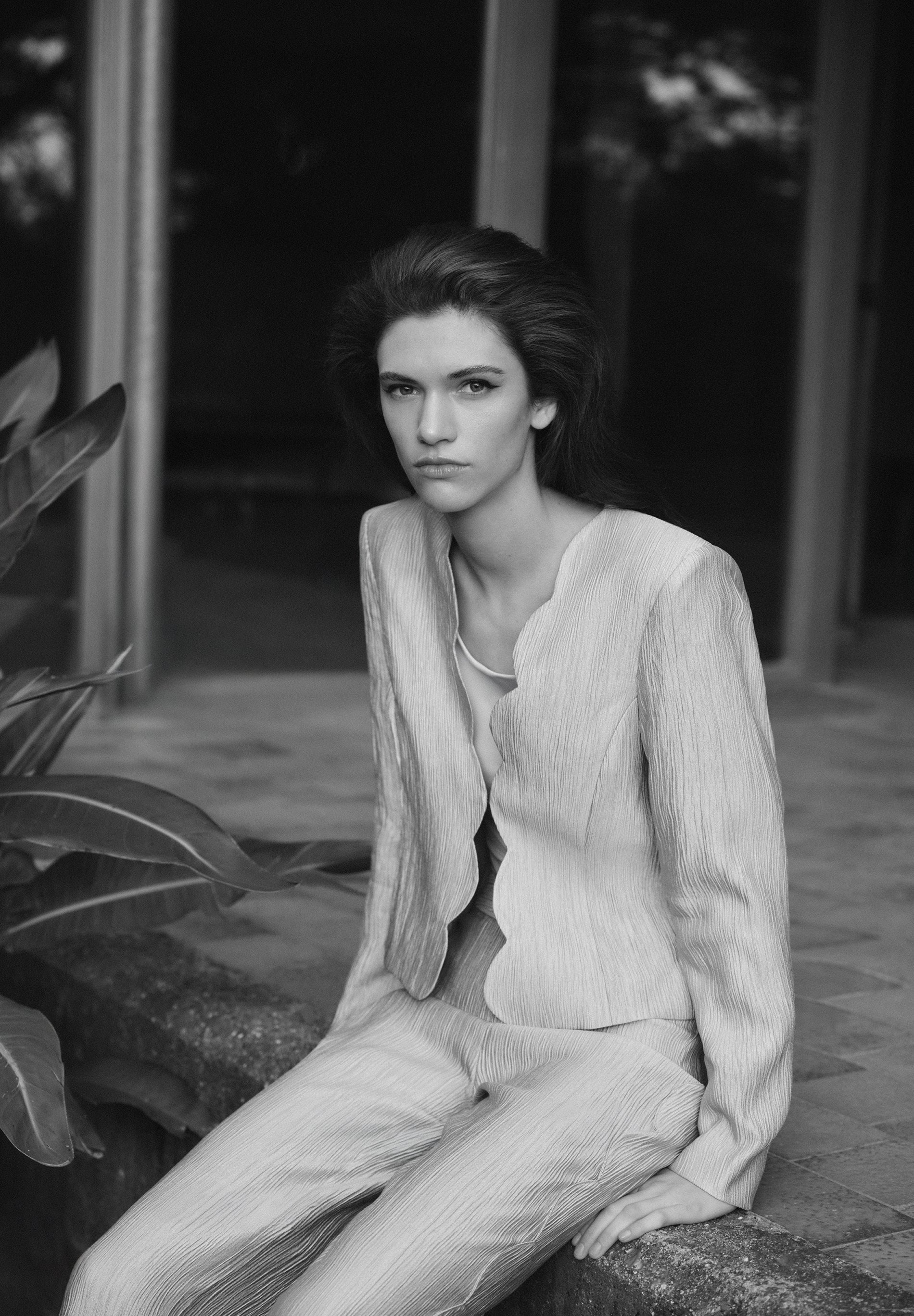 JACQUARD TROUSERS WITH SCALLOPED DETAIL