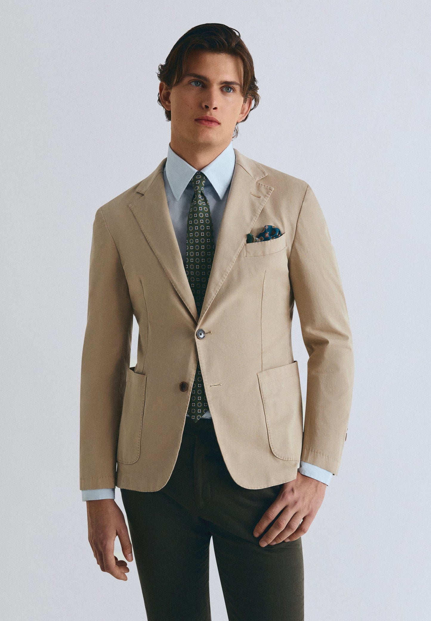 STRAKKE BLAZER MET ZAKKEN