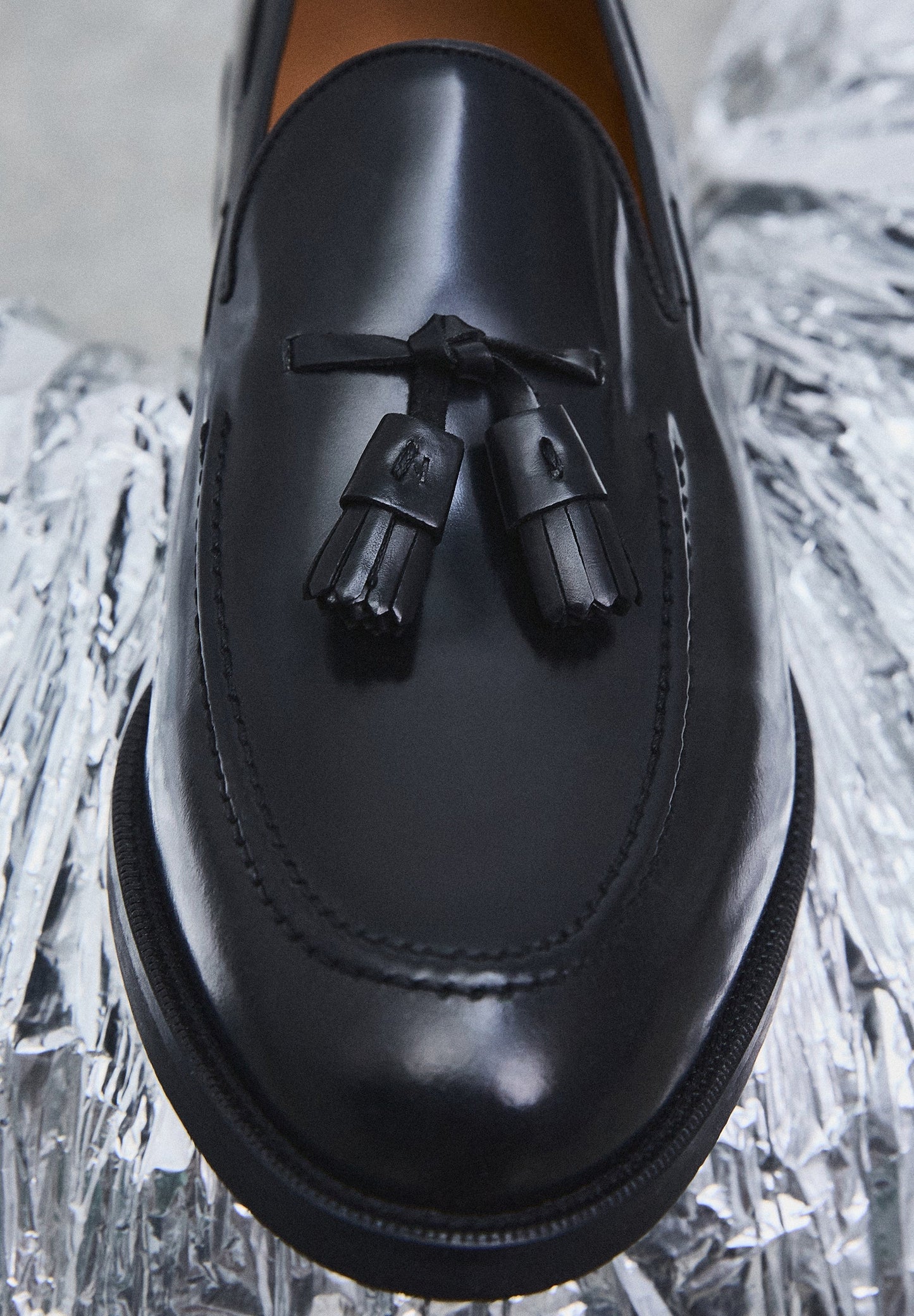 SMART LEATHER LOAFERS WITH TASSELS