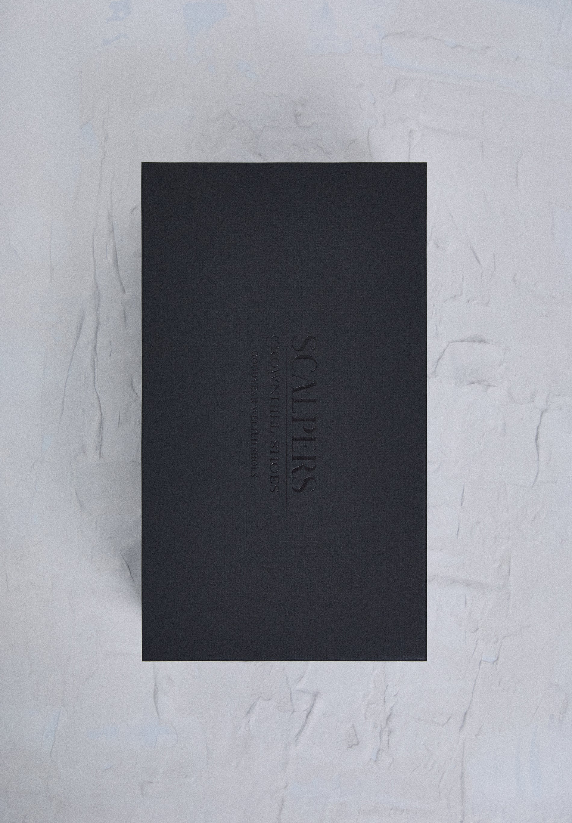 LEATHER DERBY BROGUES