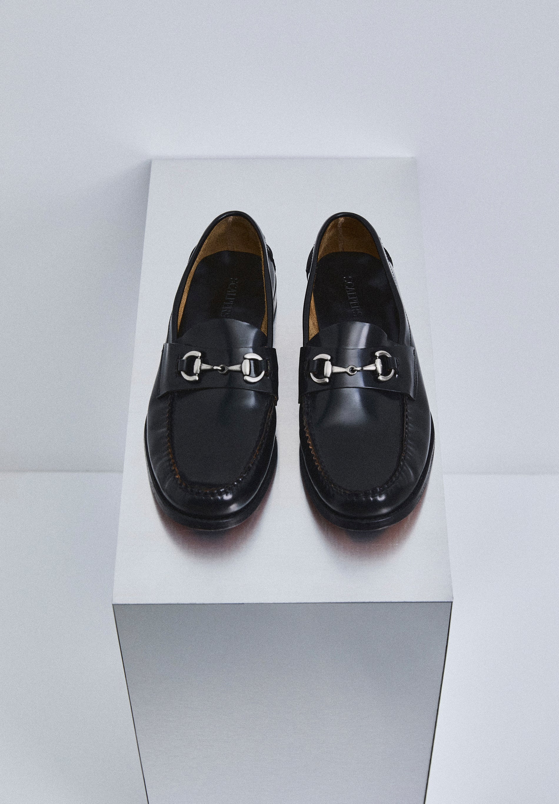 LEATHER LOAFERS WITH BUCKLE