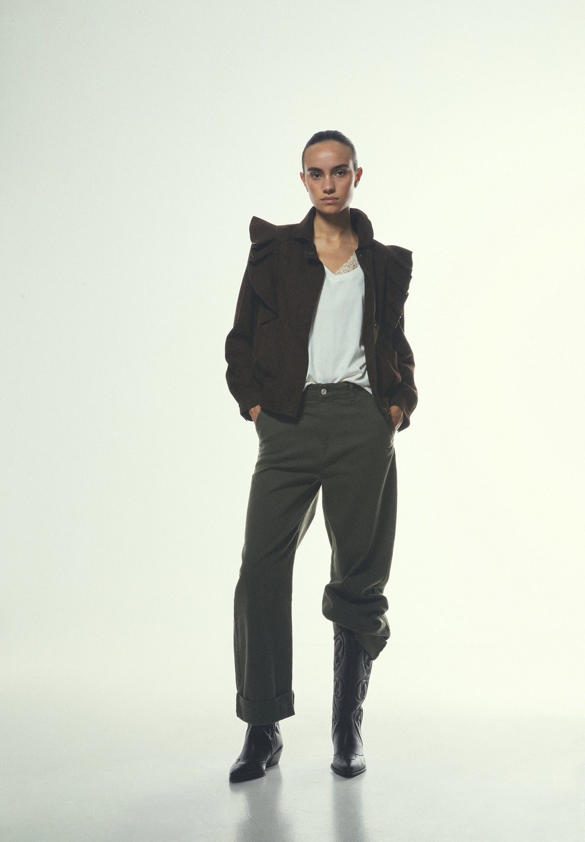 DENIM TROUSERS WITH HEM DETAIL