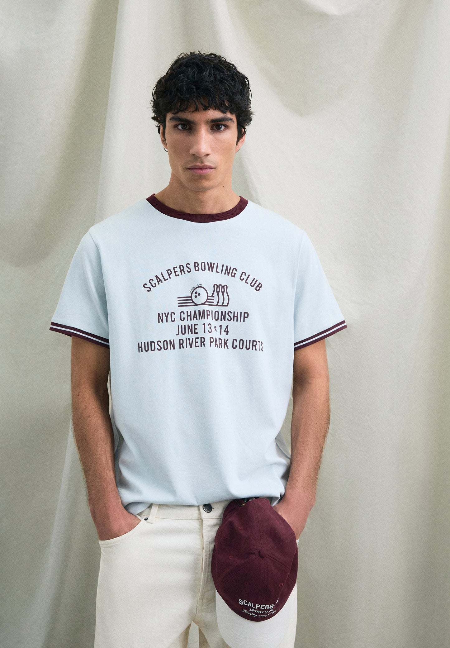 CONTRAST PRINT T-SHIRT