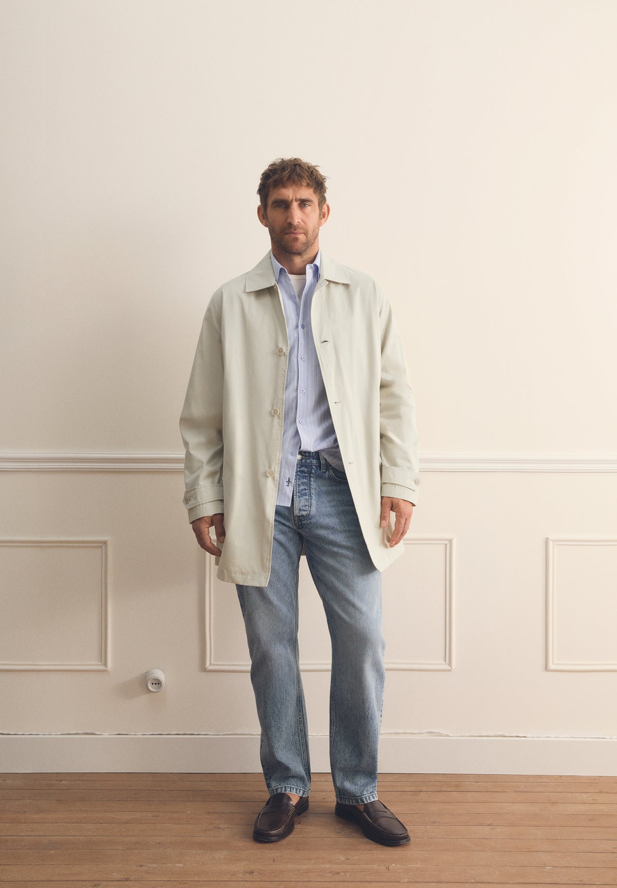CLASSIC WATER-REPELLENT TRENCH COAT