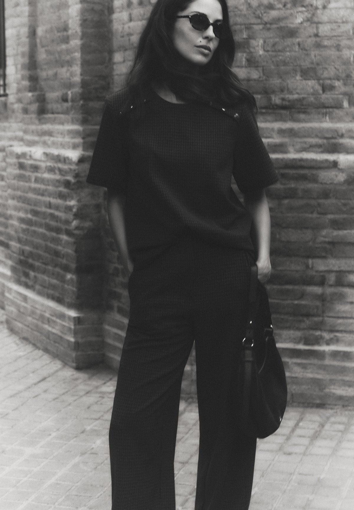 CHECKED T-SHIRT WITH SHOULDER DETAIL
