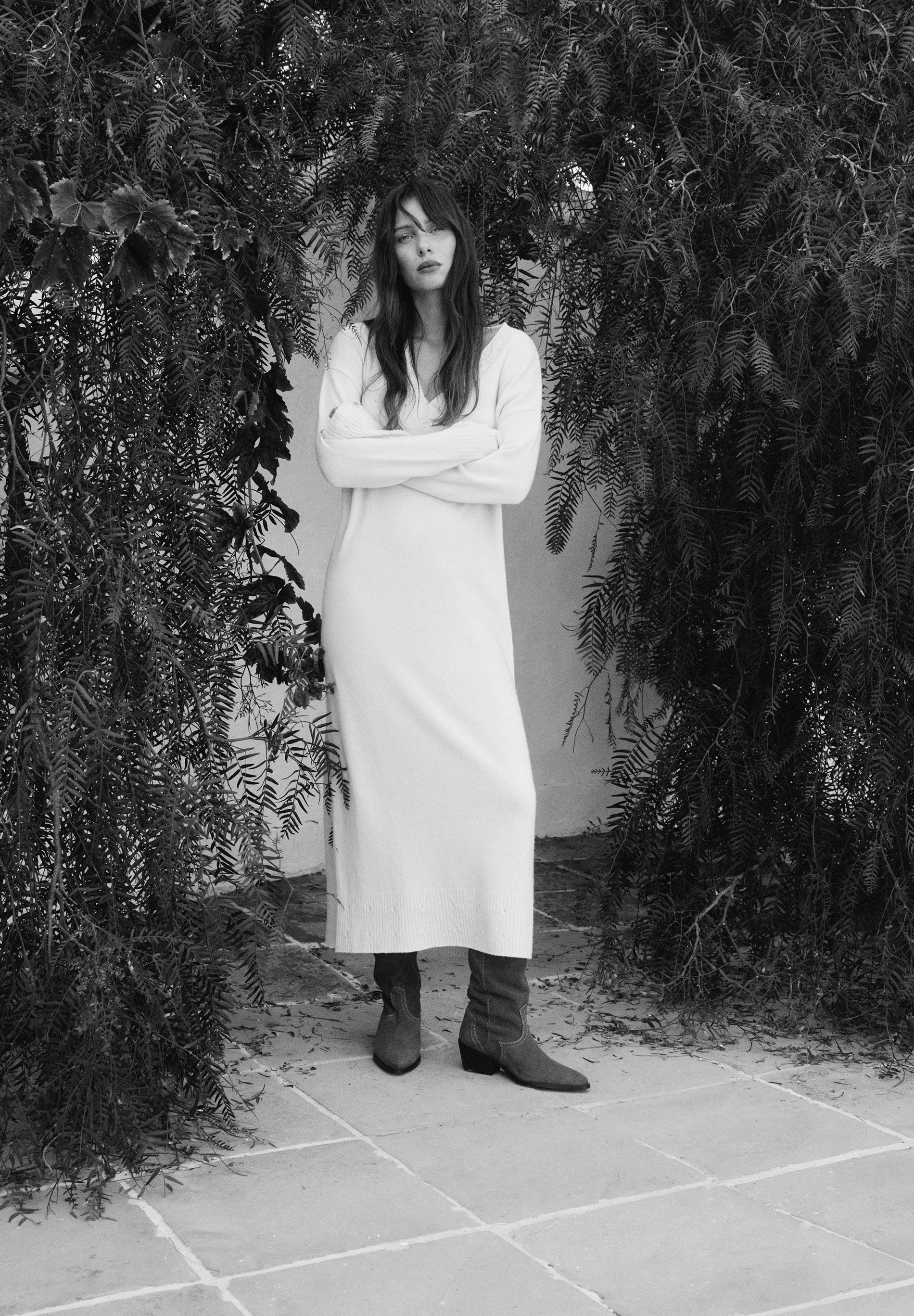 LOOSE-FIT KNIT MIDI DRESS