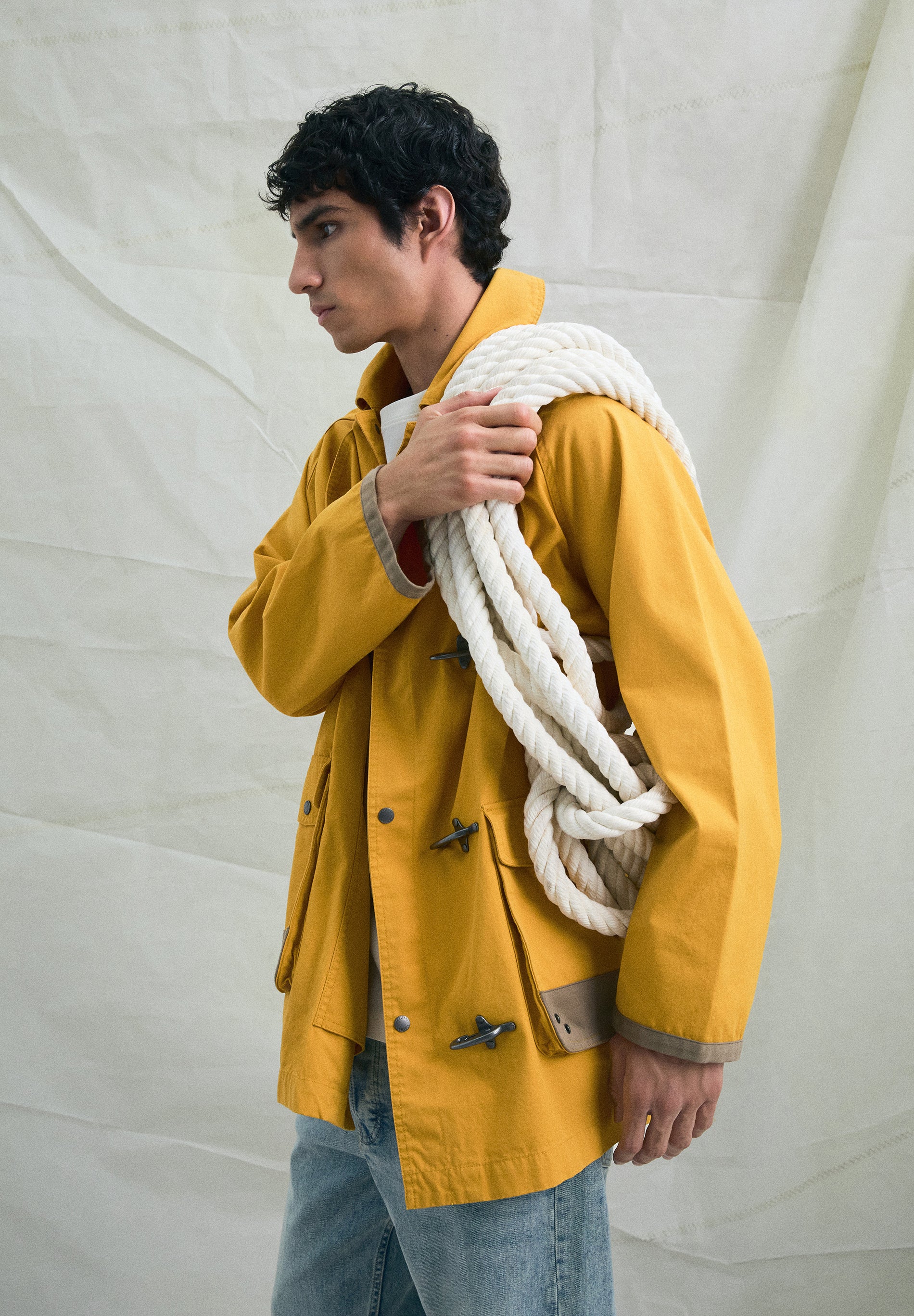 OVERSIZE JACKET WITH TOGGLES