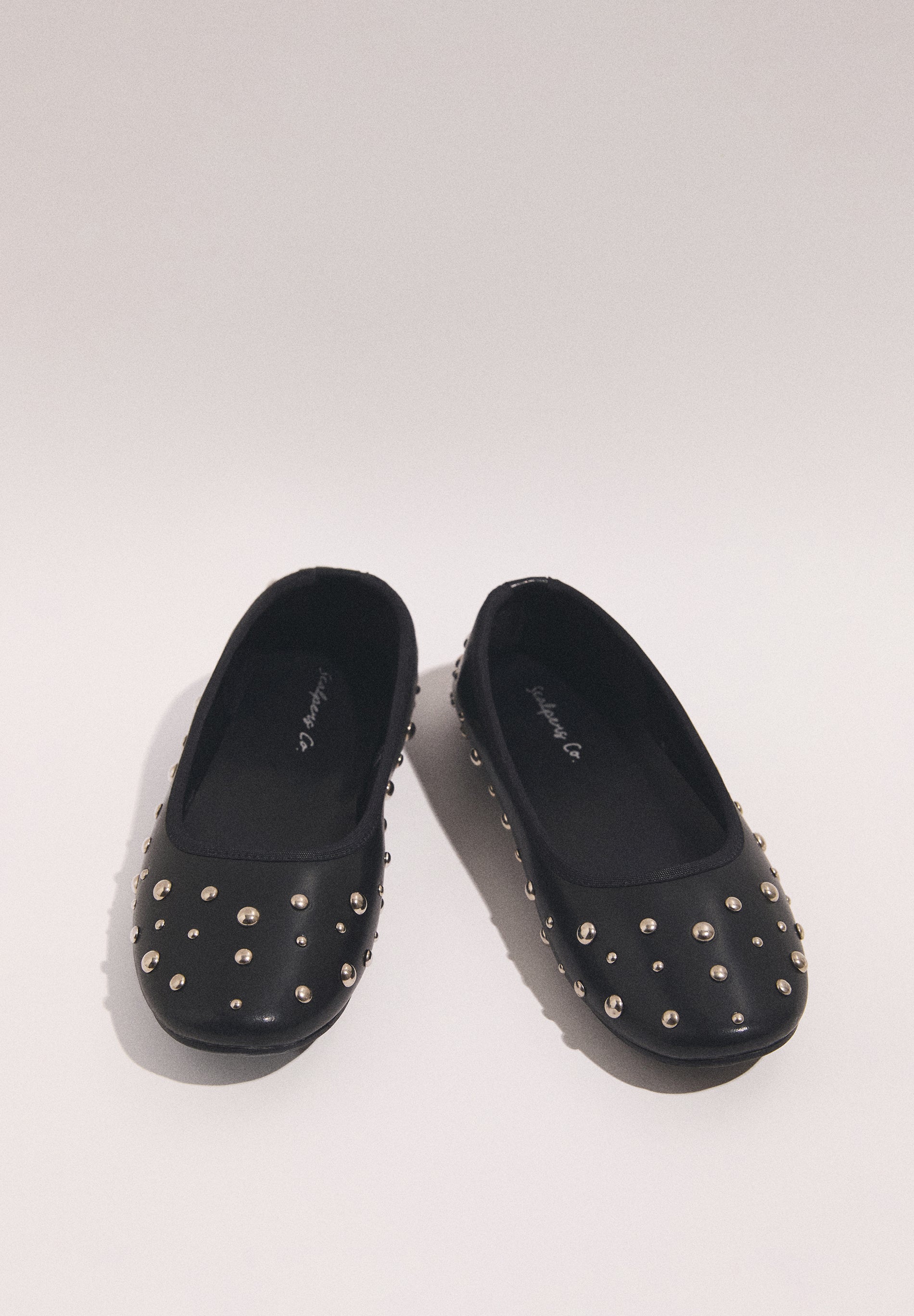 LEATHER BALLET FLATS WITH STUDS