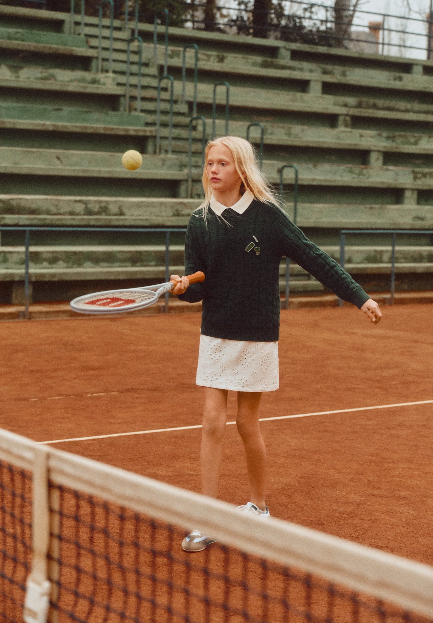 RAGLAN SLEEVE KNIT SWEATER