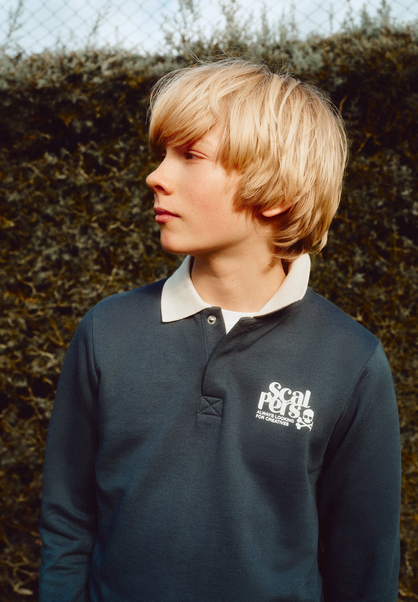 POLO SHIRT-STYLE SWEATSHIRT.