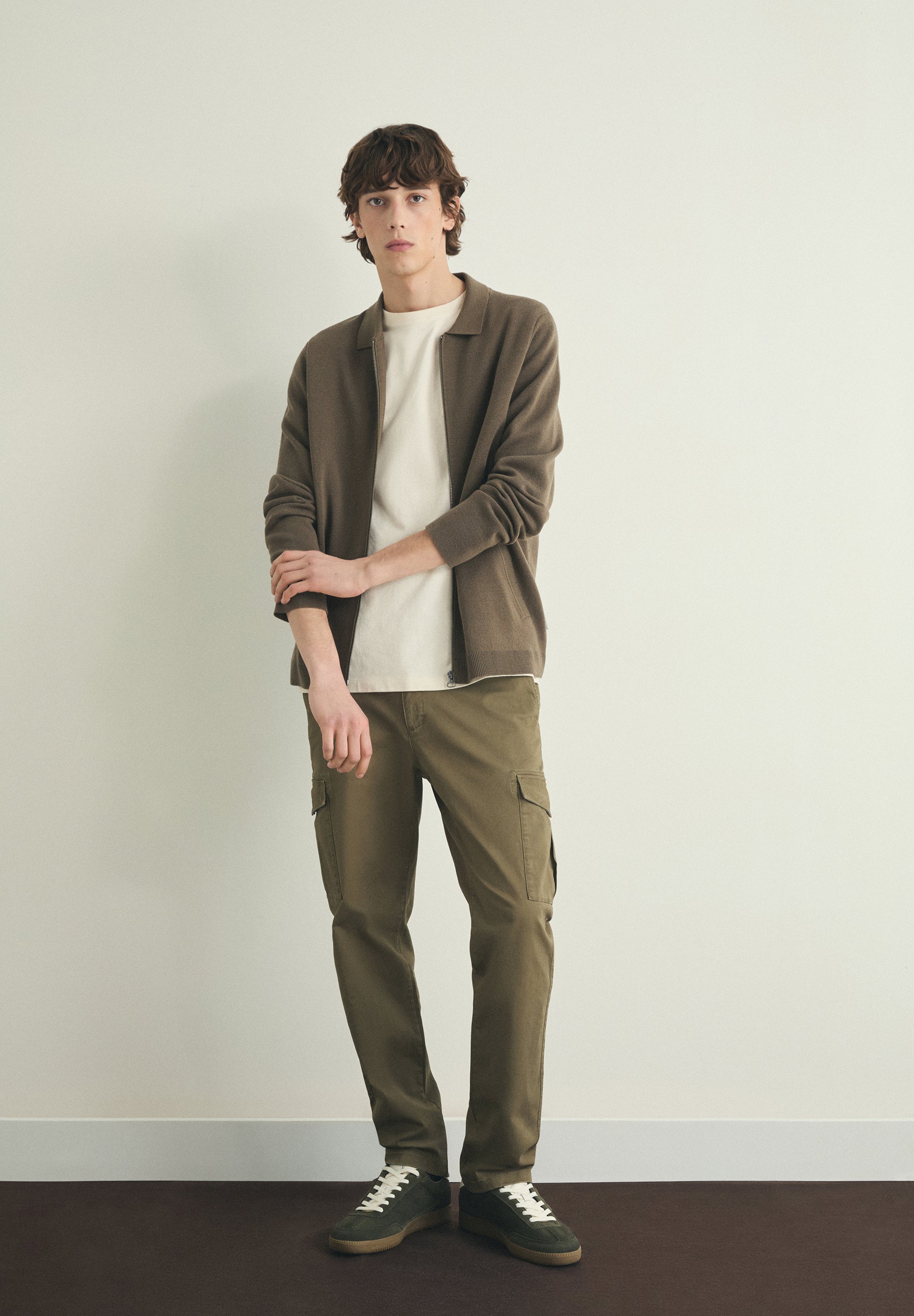 SLIM FIT CARGO TROUSERS