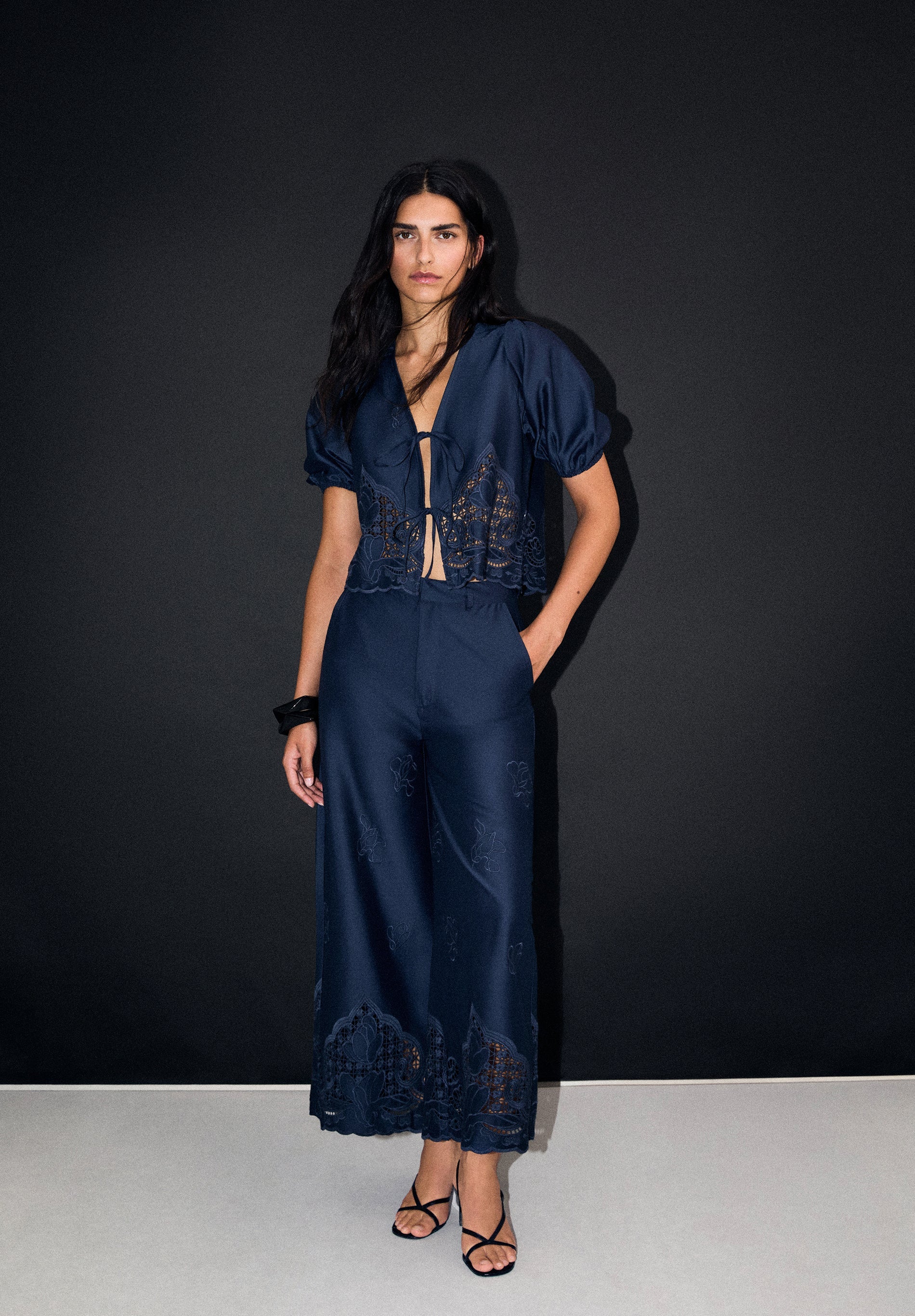 EMBROIDERED TIE BLOUSE