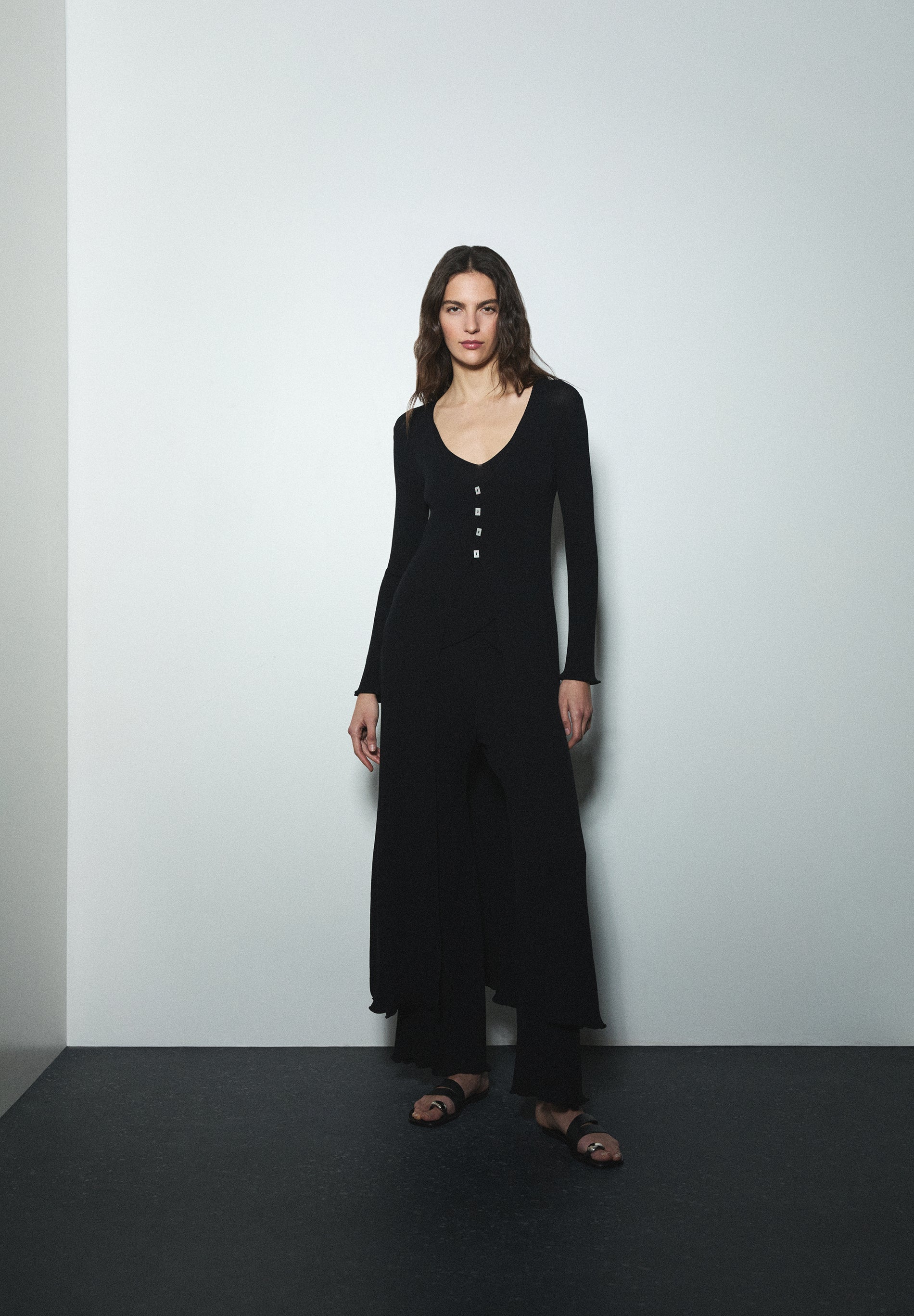 LONG RIBBED KNIT CARDIGAN