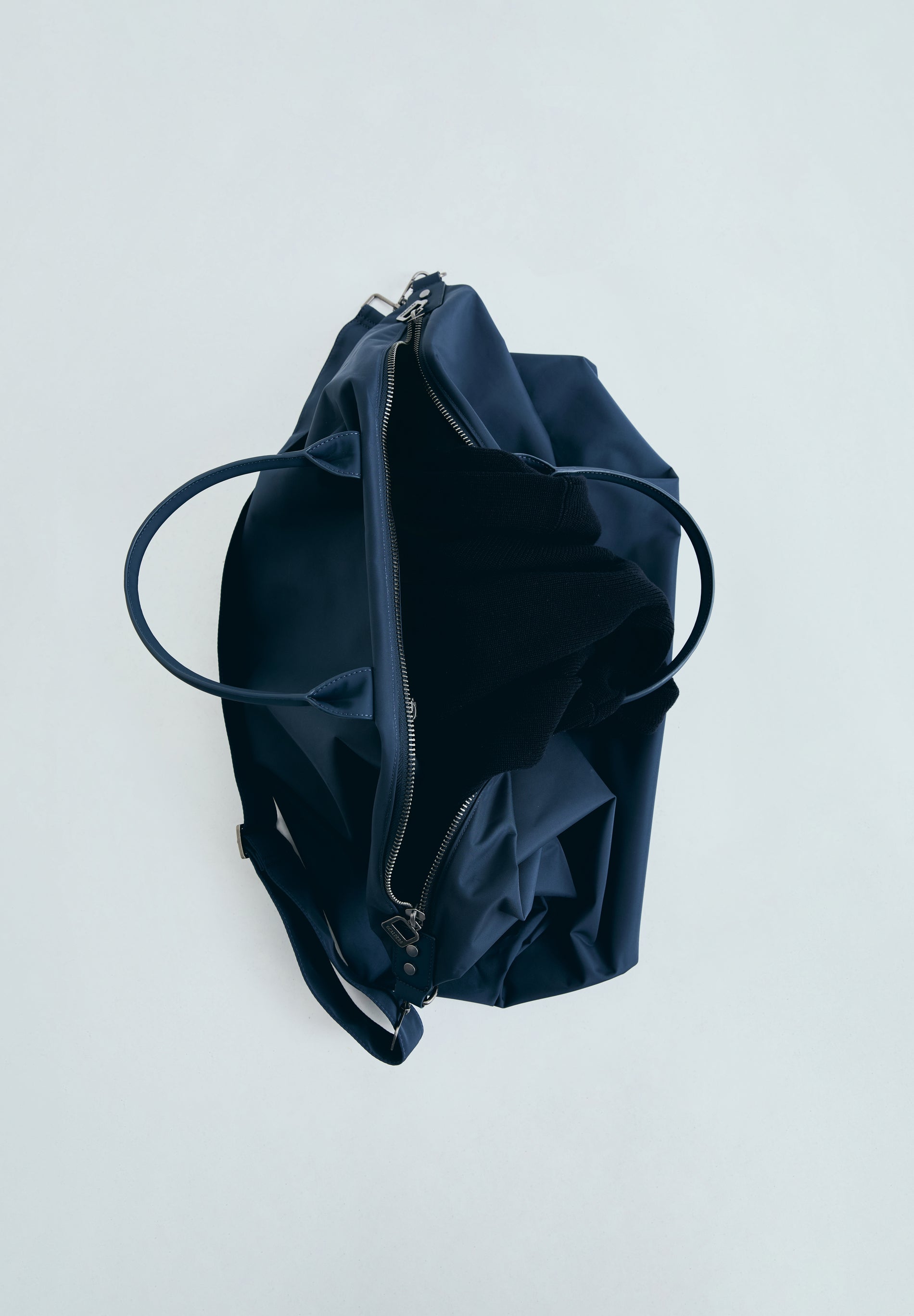 TECHNICAL TRAVEL BAG