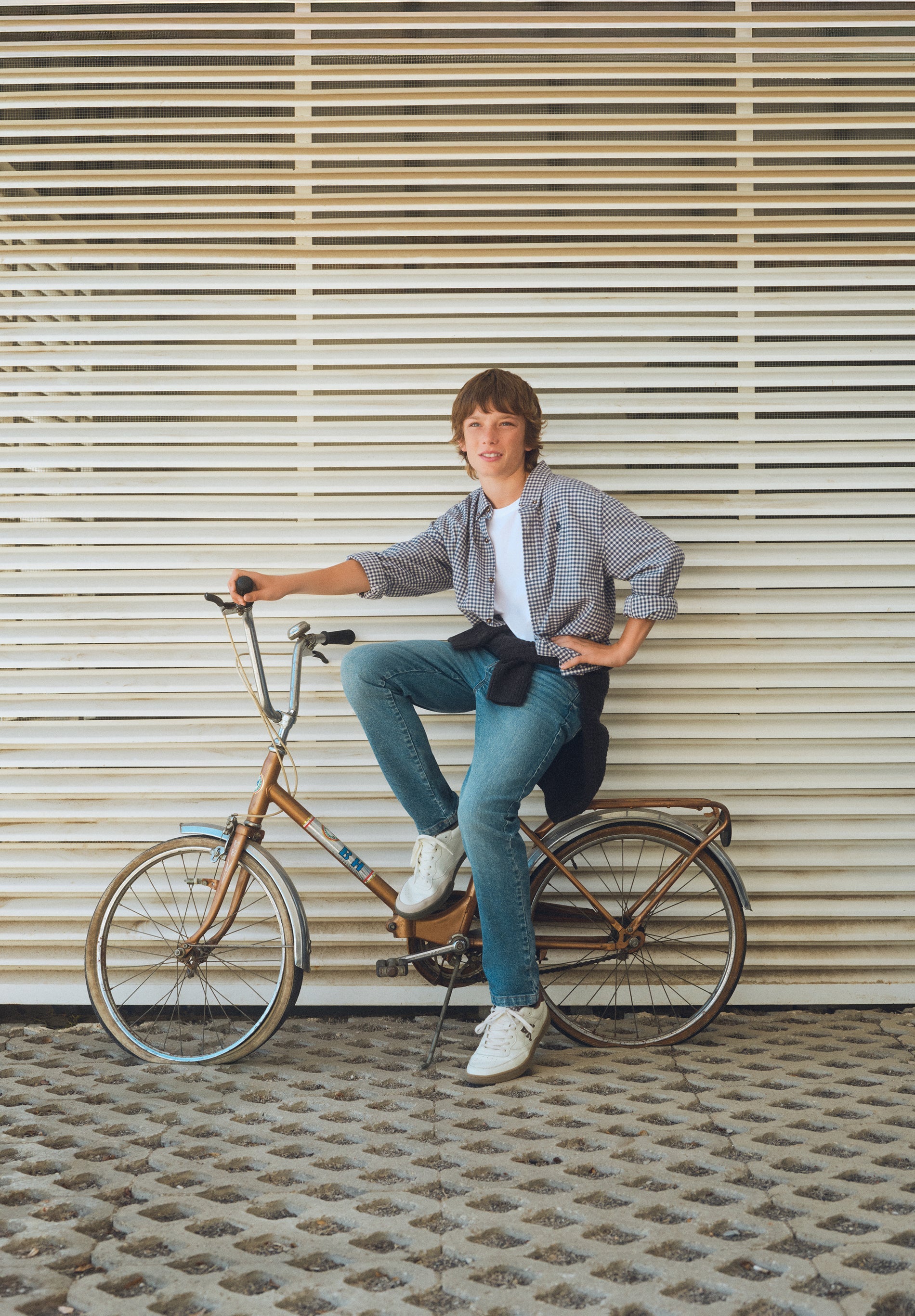 CHECK SHIRT WITH SKULL