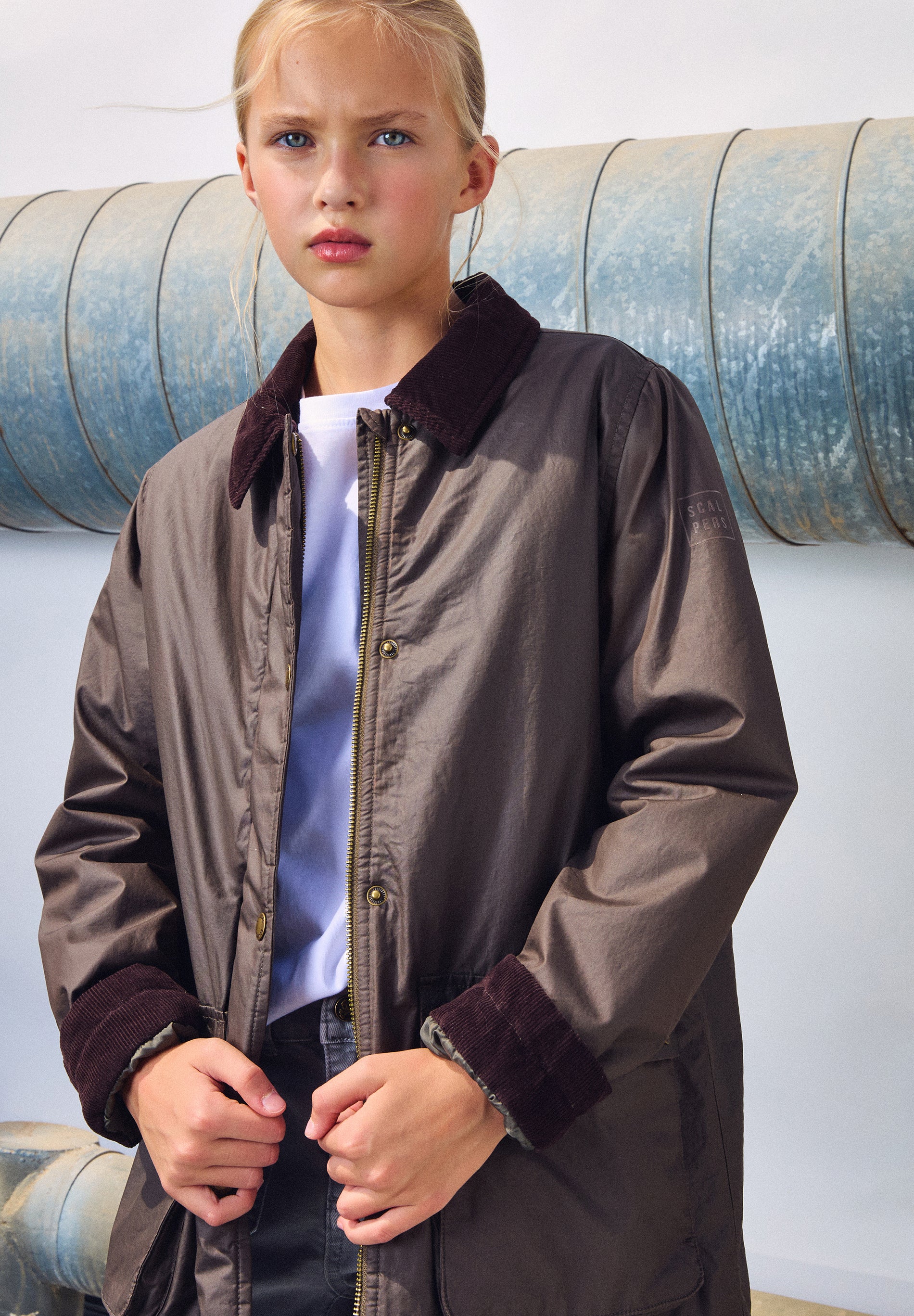 CONTRAST COLLAR JACKET