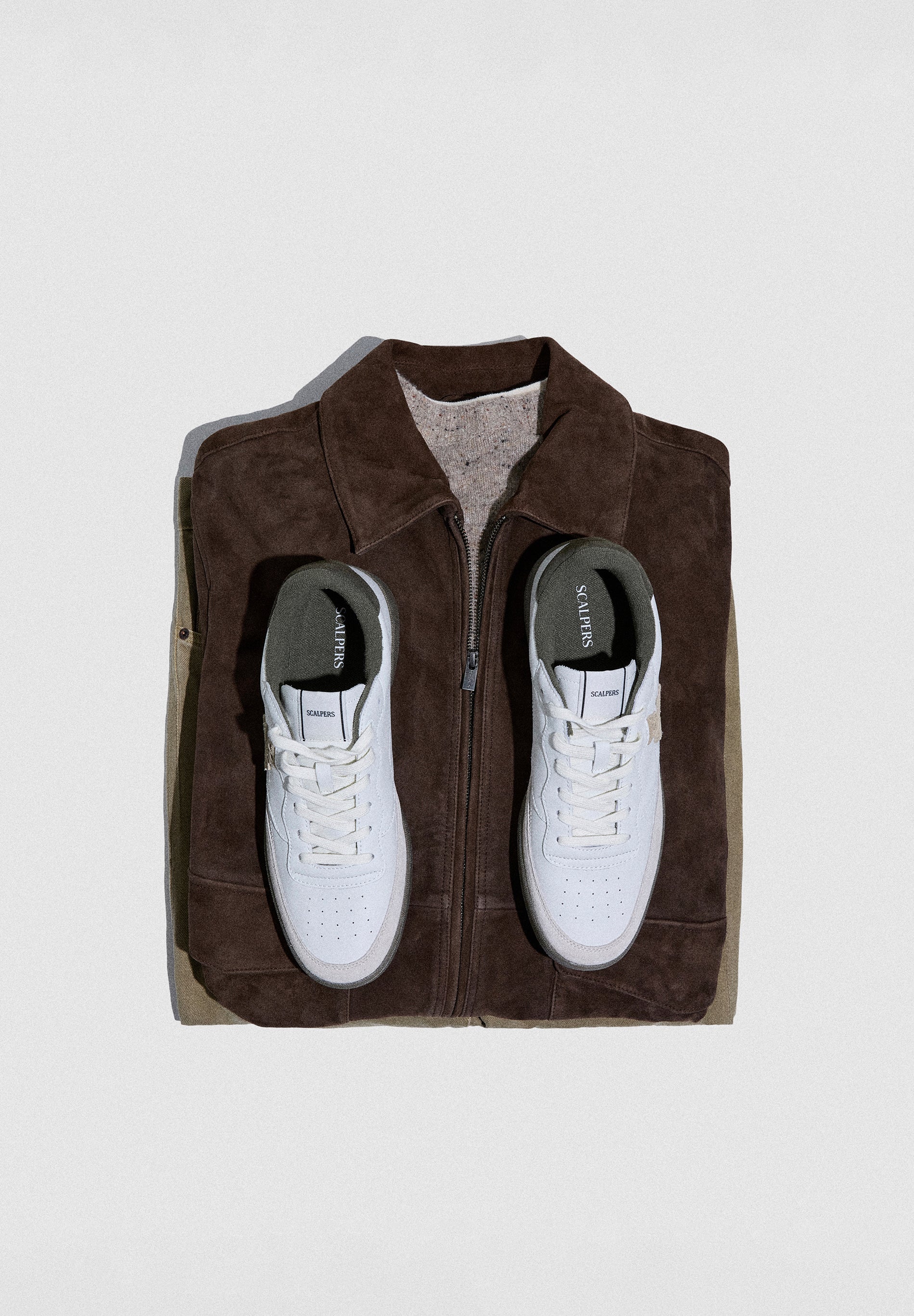 LEATHER SKULL SNEAKERS