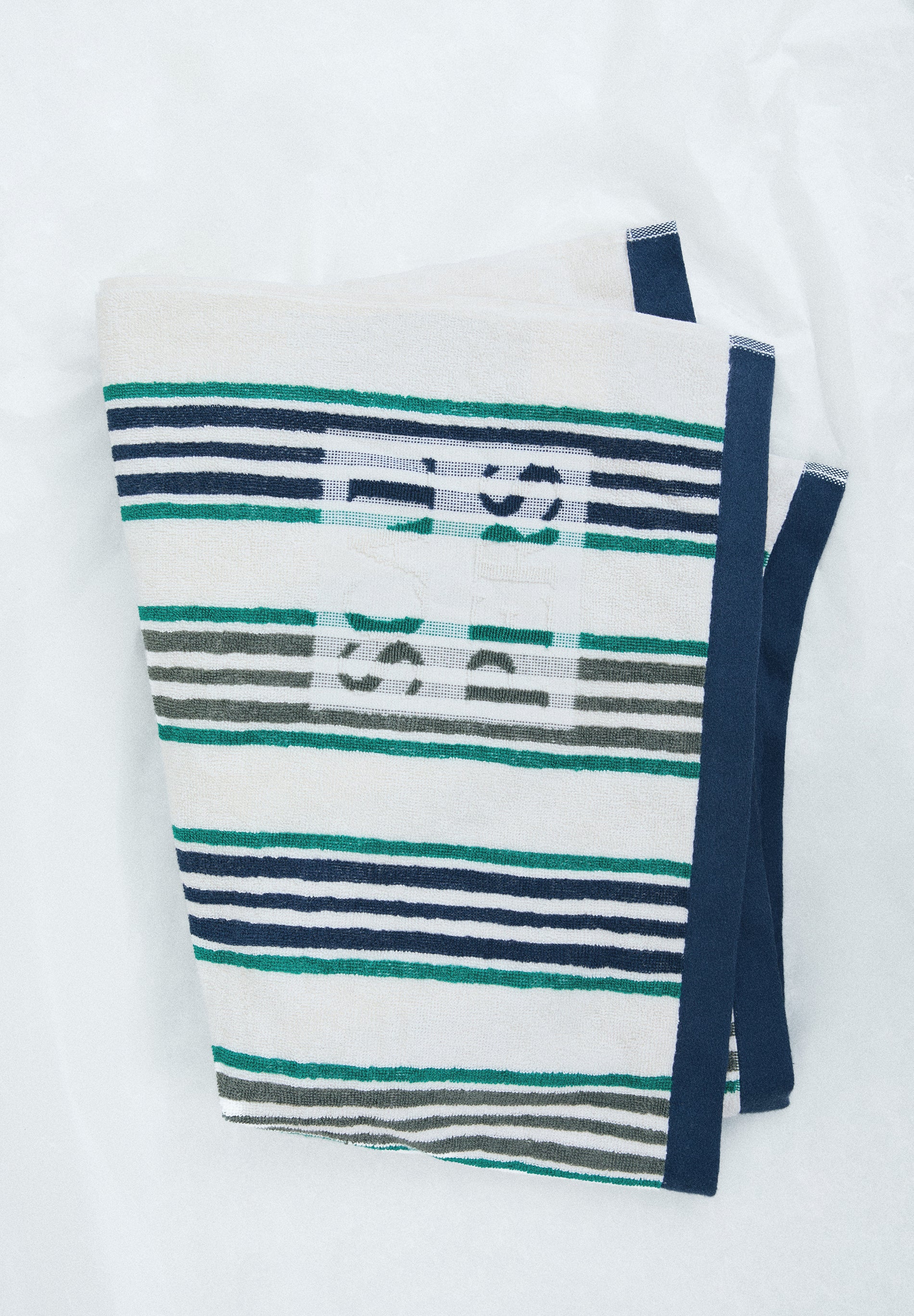 STRIPED TOWEL