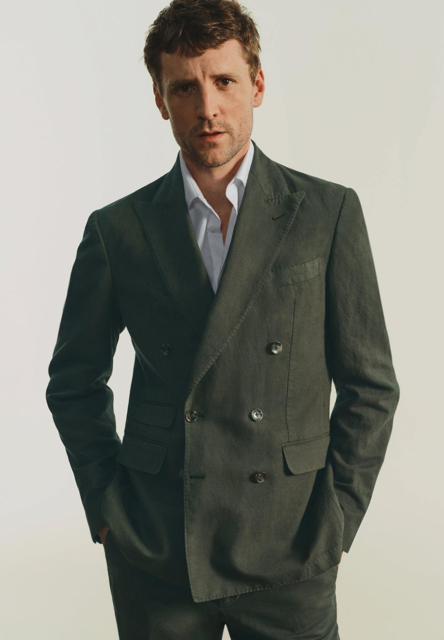 DOUBLE-BREASTED LINEN SUIT BLAZER