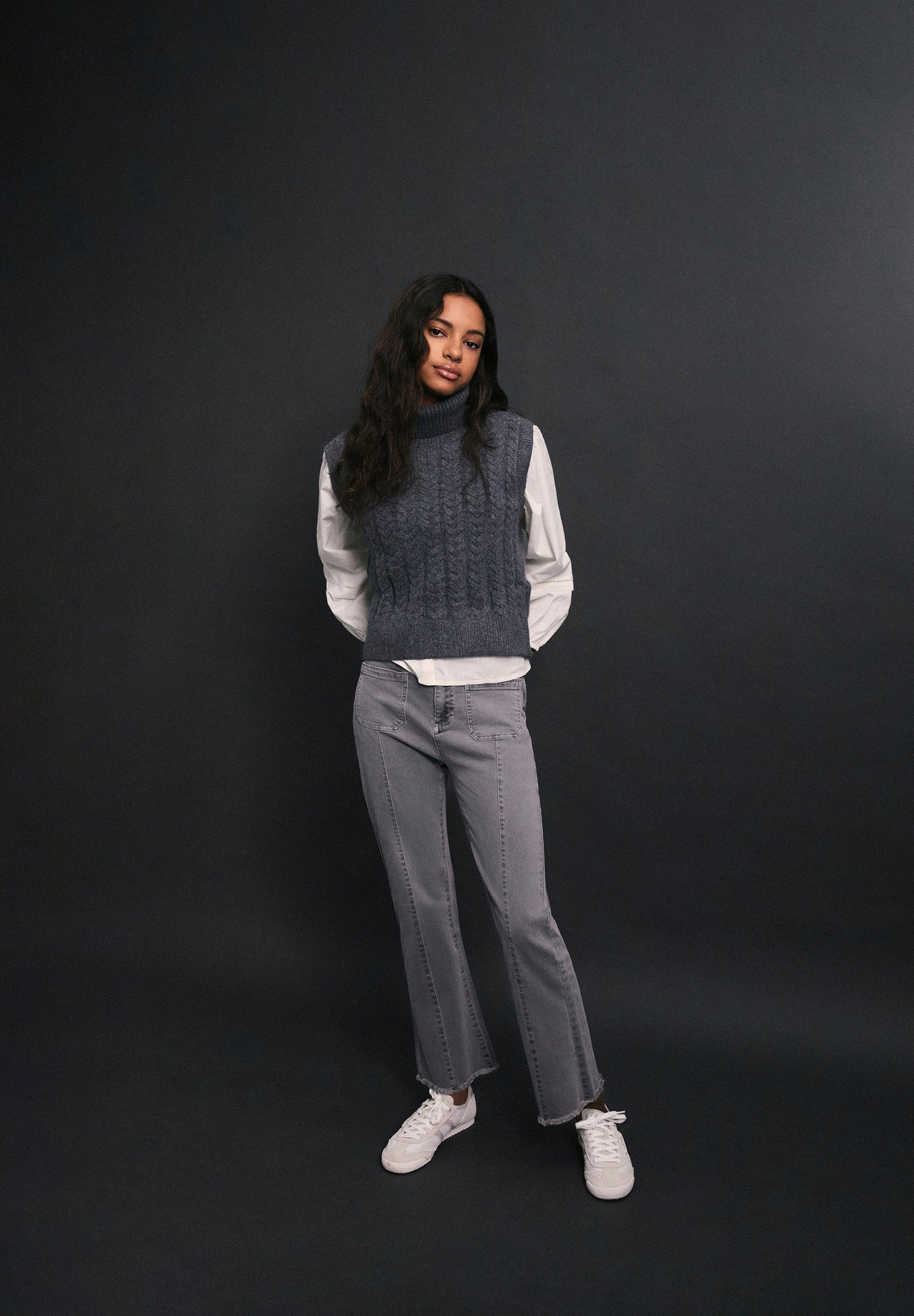 FLARED TROUSERS WITH FRINGING