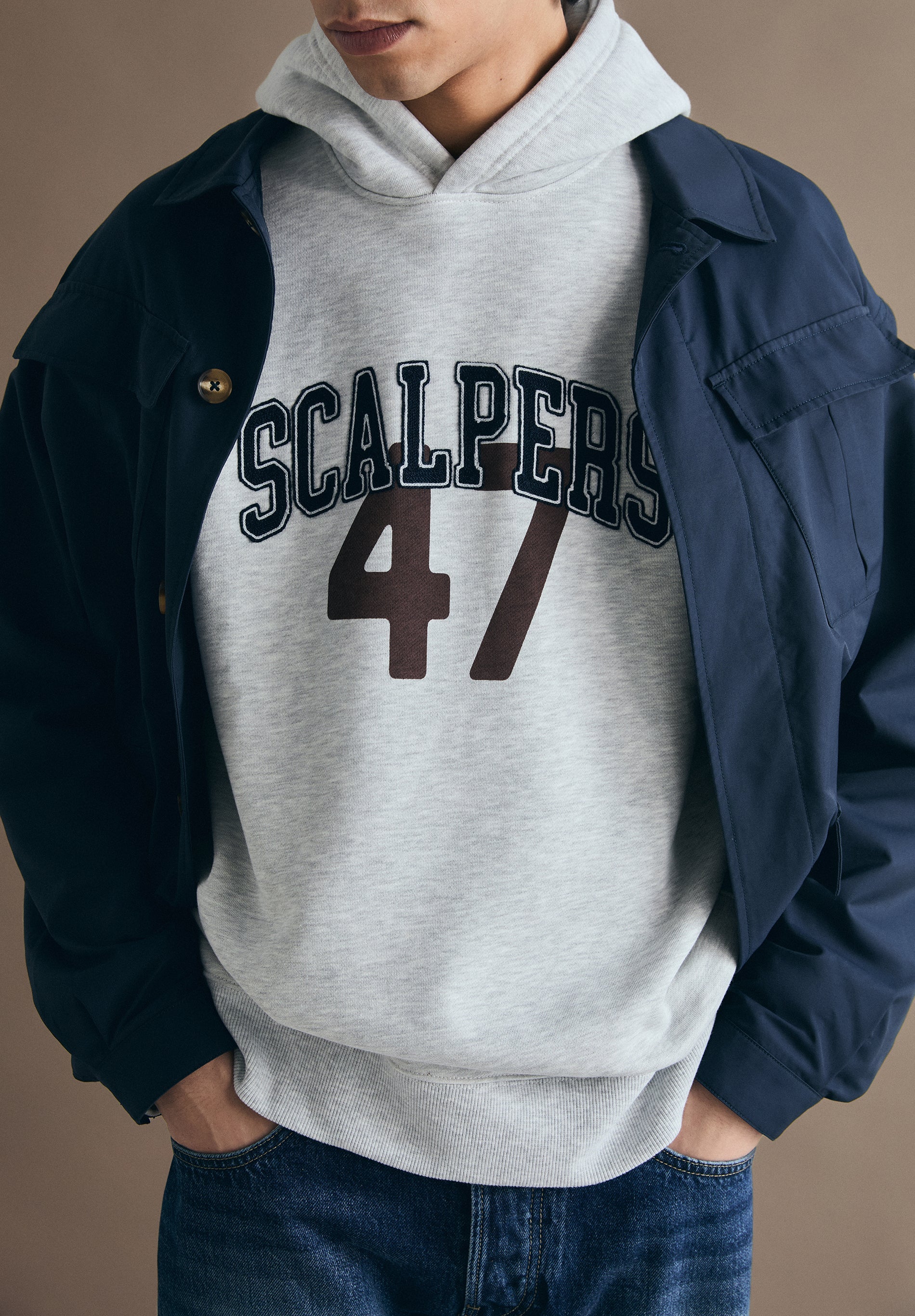 VARISTY HOODIE