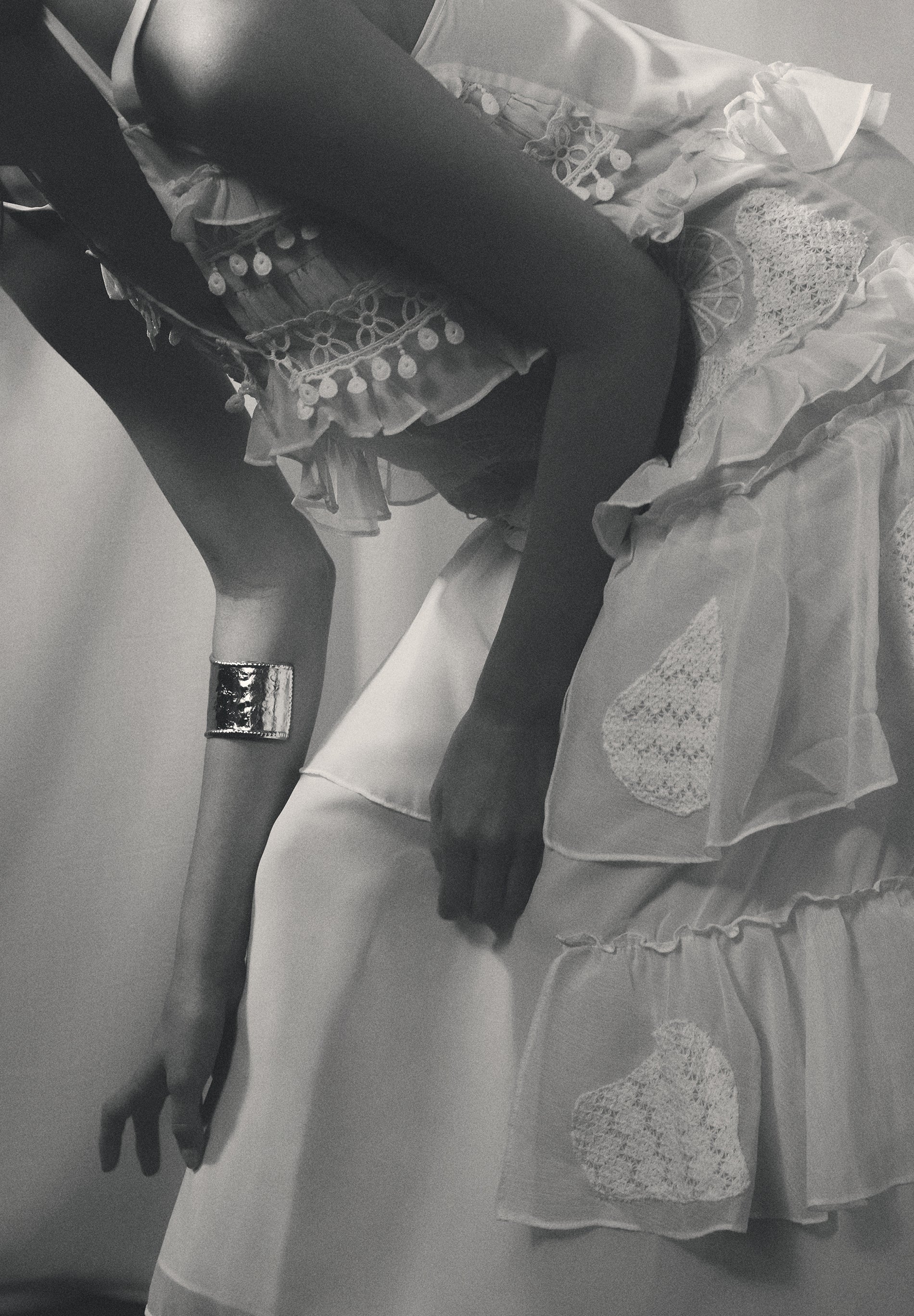 SC LACE FLOWER DRESS