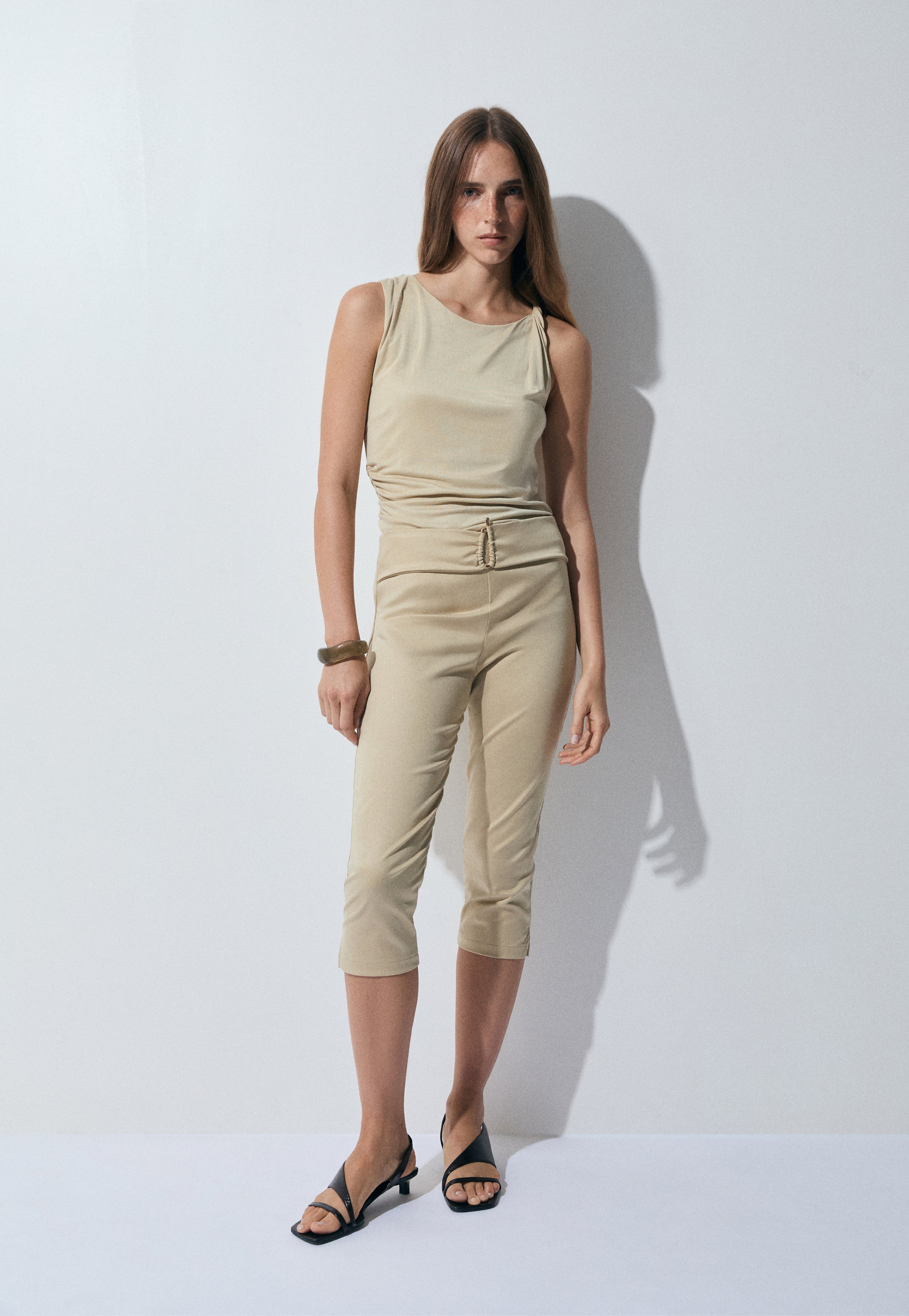 des_030526_swimwear_m_04