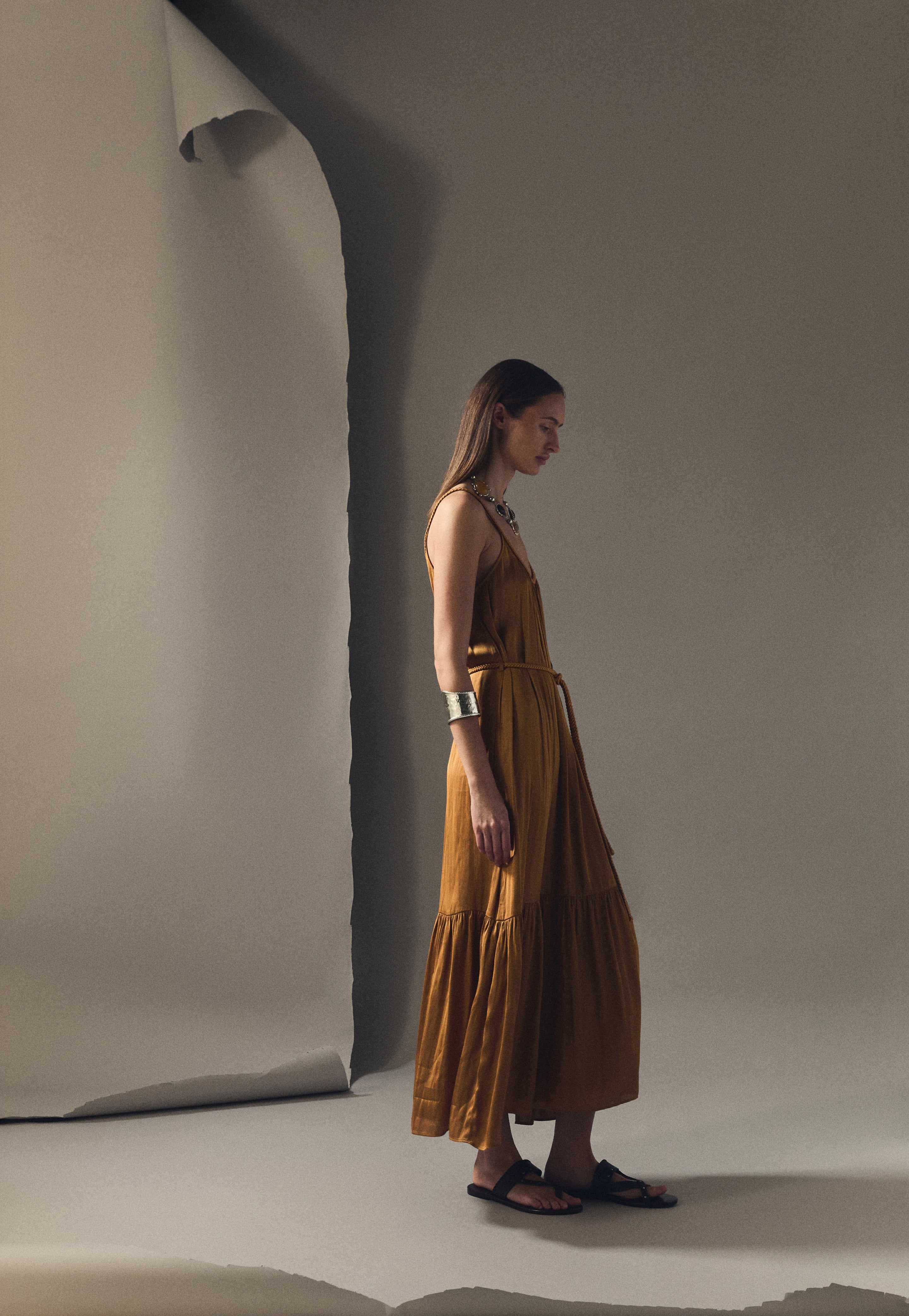 des_240226_western_m_01