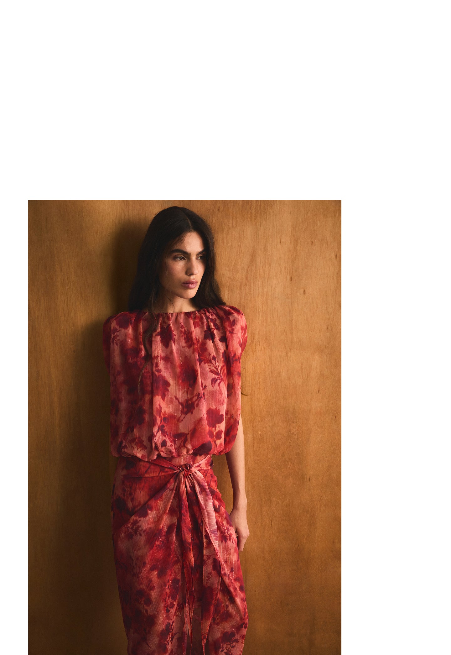 FLORAL PRINT RUCHED TOP