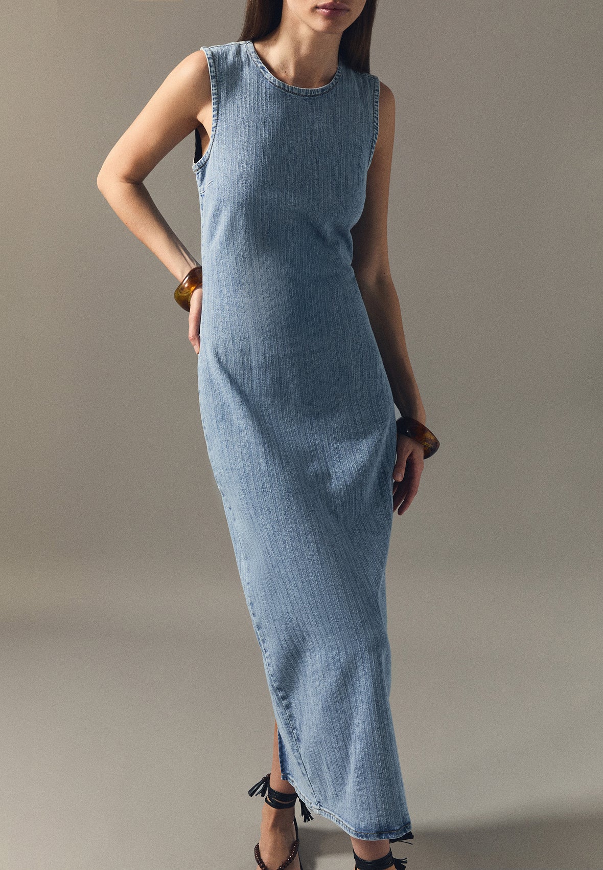 mob_240226_western_m_07